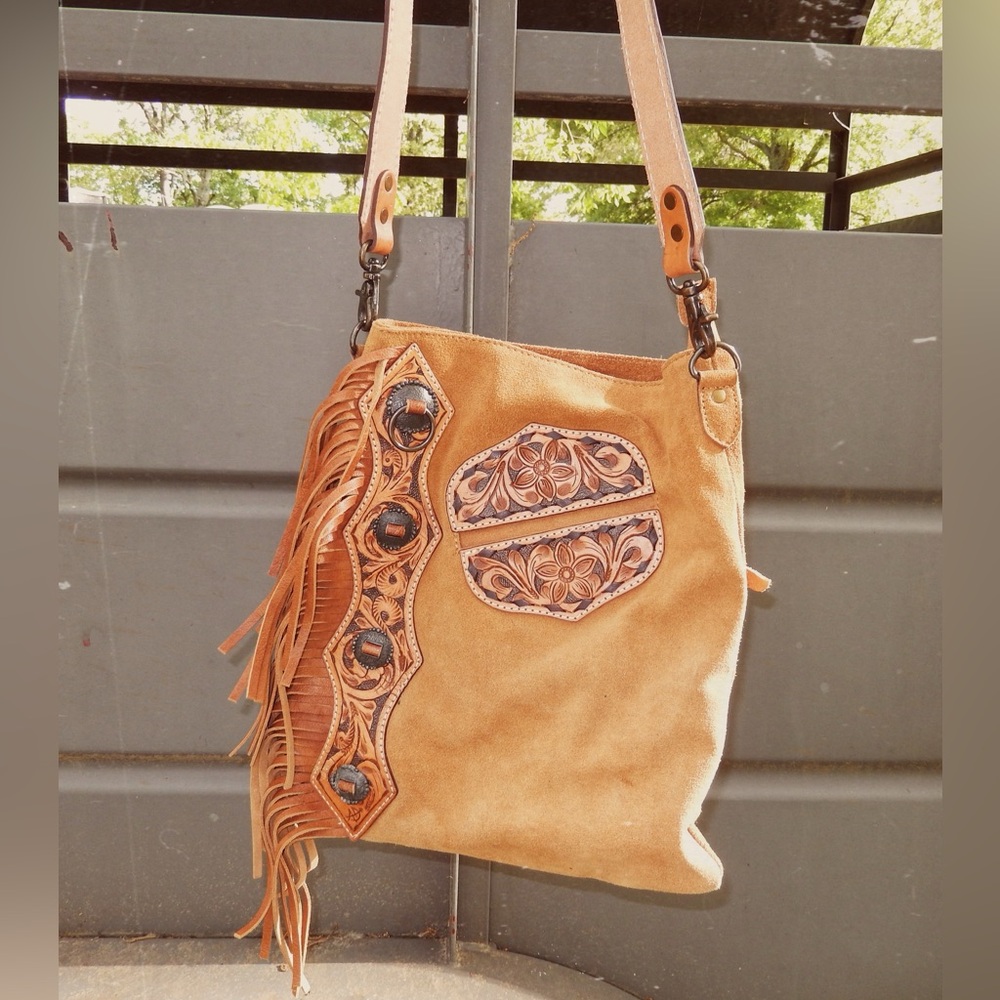 Leather Crossbody Purse with Fringe/Tooling